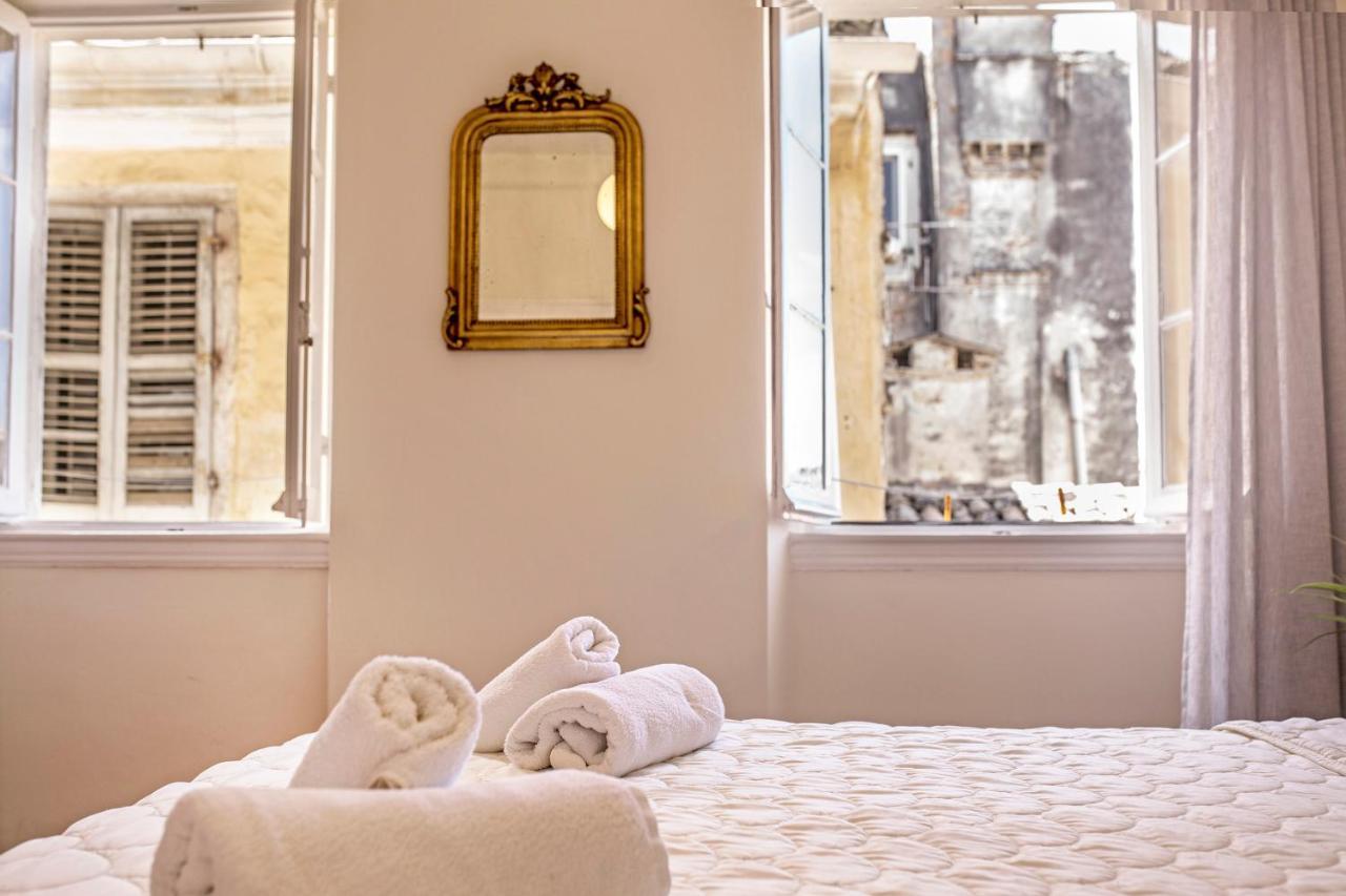 Downtown Apt At Filellinon Corfu  Exterior photo